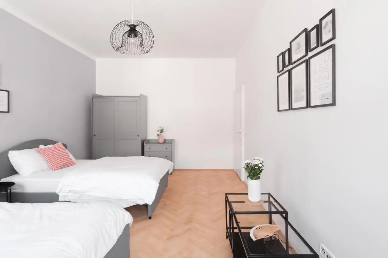 Apartments Next To Wenceslas Square By Prague Days 0*,
